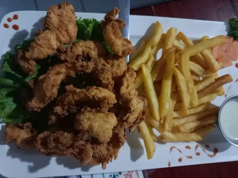 Chicken fingers with Fries (SP)
